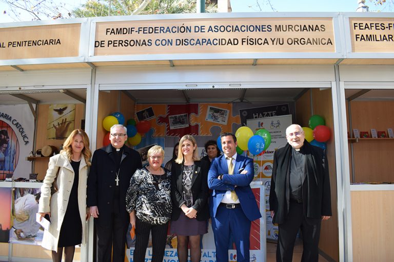 Inauguración Muestra Voluntariado UCAM Inauguración Muestra Voluntariado UCAM