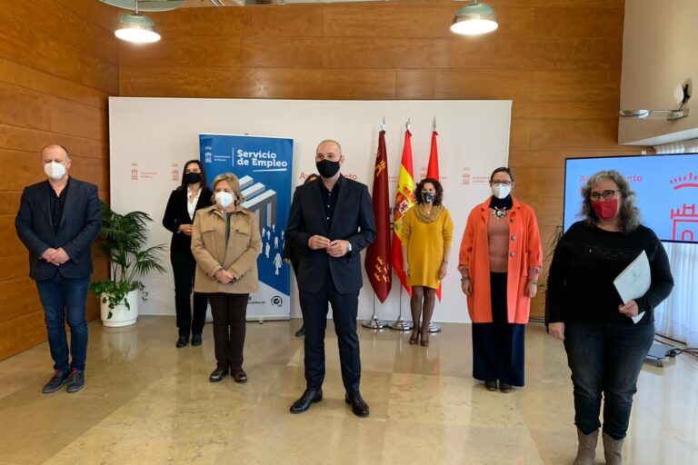 Firma convenio ayuntamiento Murcia Empleo Firma del convenio en materia de empleo con el Ayuntamiento de Murcia