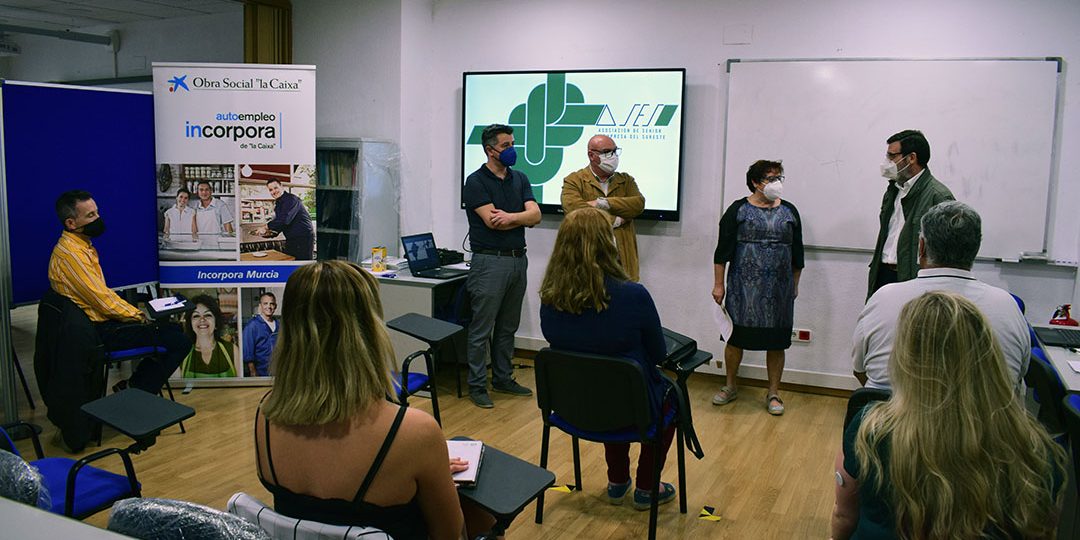 Inauguración taller colaboración con ASES Inauguración taller colaboración con ASES