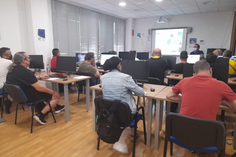 Curso inglés y responsable control accesos FAMDIF. Curso inglés y responsable control accesos FAMDIF.