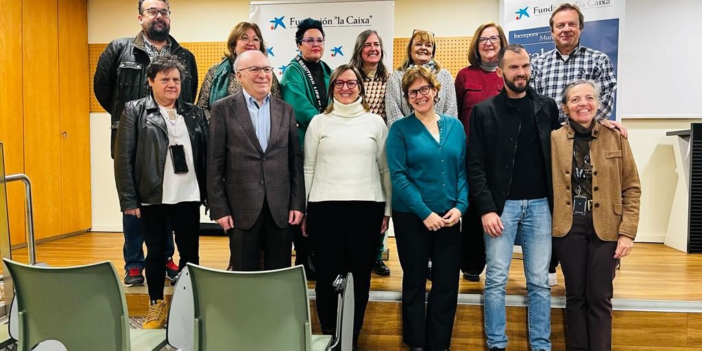 Firma convenio Fundación La Caixa
