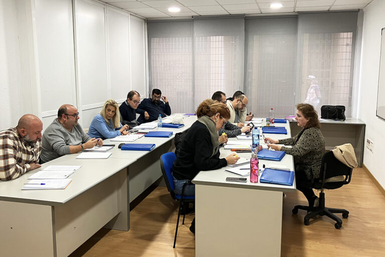 Proyecto UNO A UNO Curso para personas con discapacidad FAMDIF