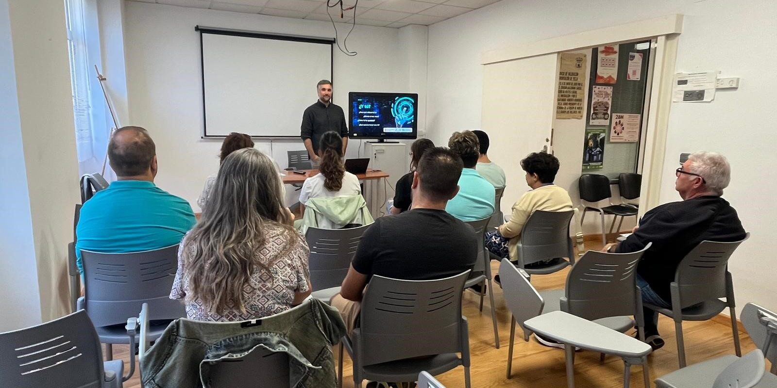 Ciclo de Charlas SIL en Yecla